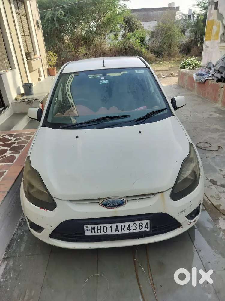 Ford Figo 2010 Petrol 49000 Km Driven