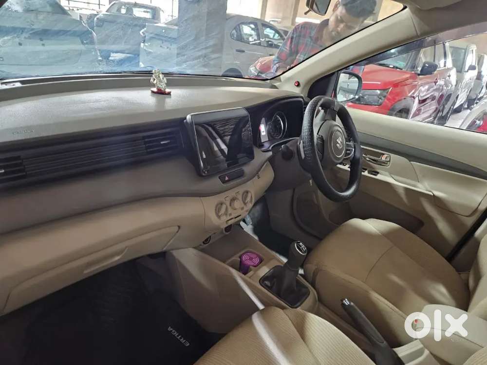Maruti Suzuki Ertiga Vxi 2026