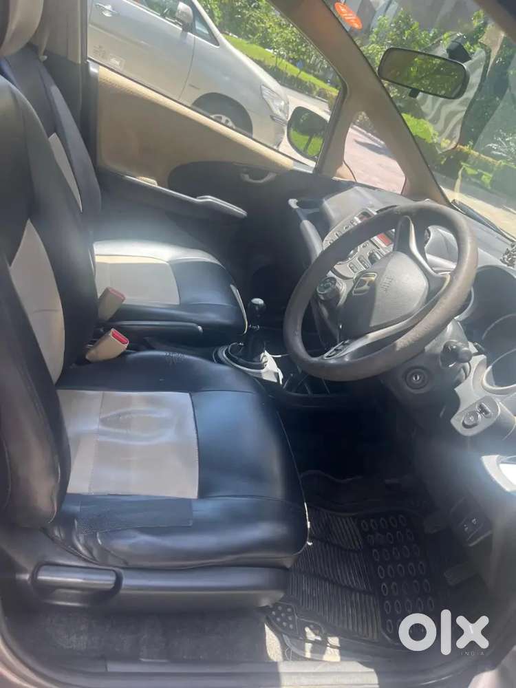 Honda Jazz 1.2 Zx 2012 94 K Km Driven