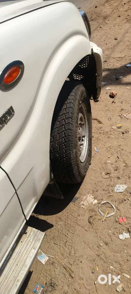 Nai Gadi Lena Do Tyre Naya Hai