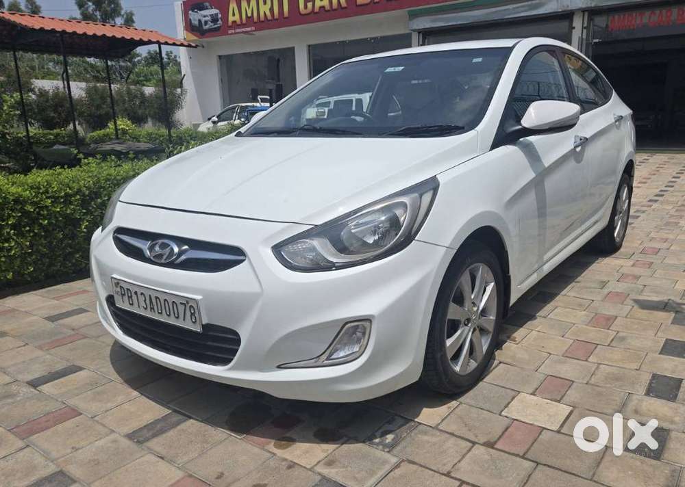 Hyundai Verna Fluidic 1.6 Crdi Sx Opt, 2012, Diesel