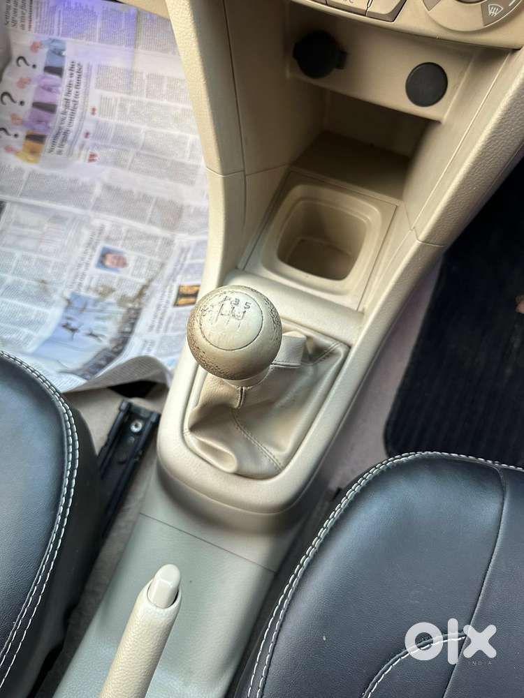 Maruti Suzuki Swift Dzire 1.2 Lxi (o), 2016, Petrol