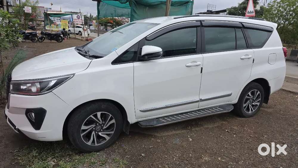 Toyota Innova Crysta 2021