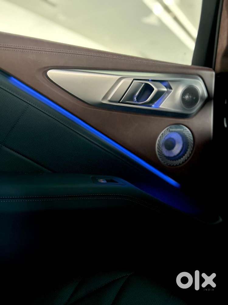 Bmw Xm Plug-in Hybrid, 2025, Cng & Hybrids
