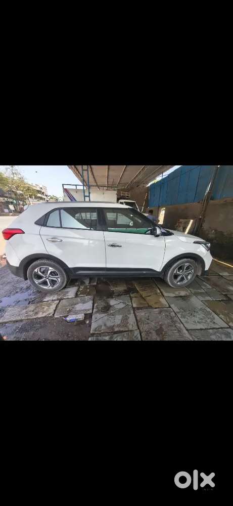 Creta 1.6 Top Modal  Ladies Driven Car
