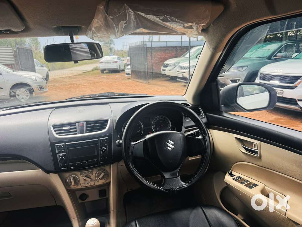Maruti Suzuki Swift Dzire 1.2 Vxi, 2017, Petrol
