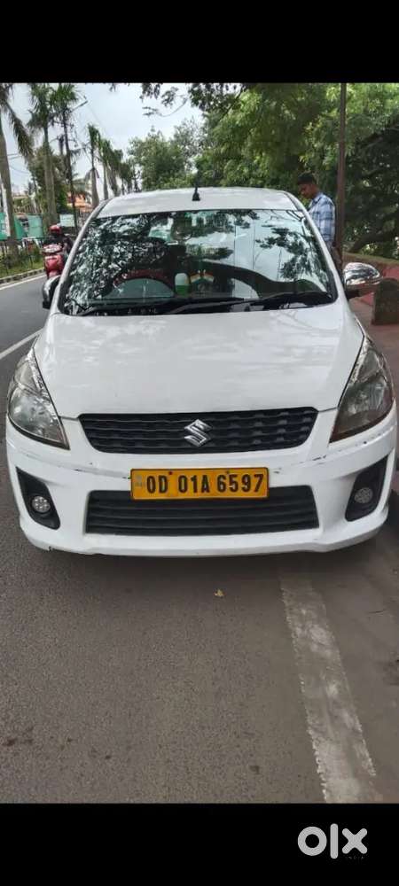 Maruti Suzuki Ertiga Vdi 2013