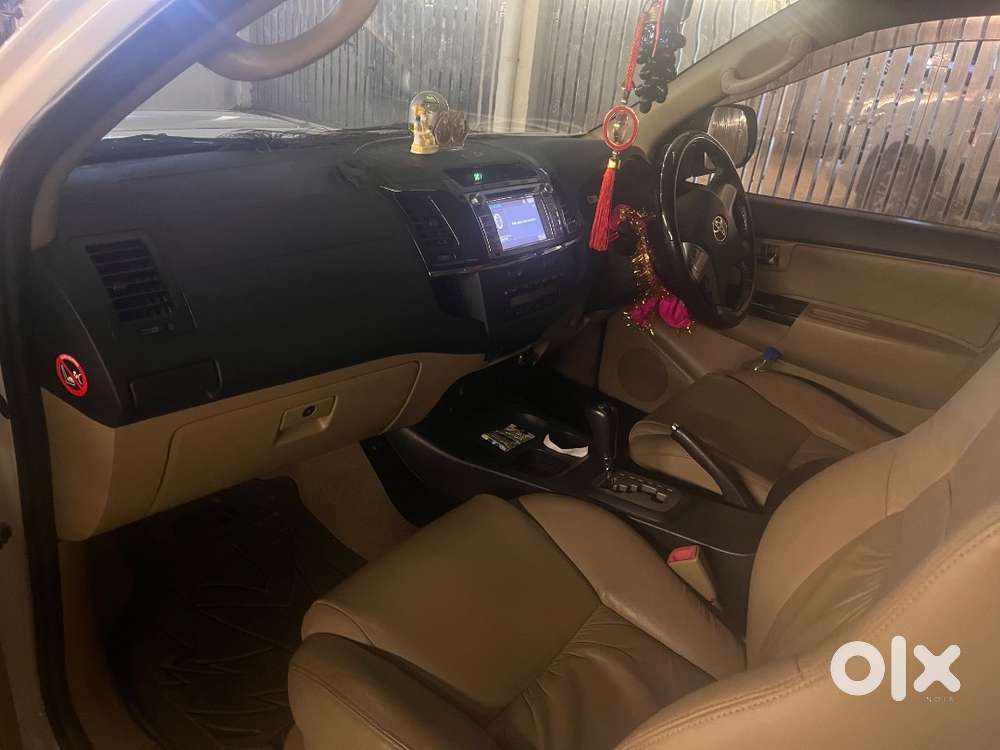 Toyota Fortuner 3.0 Sportivo 4x2 At  1st Owner  Excellent Condition