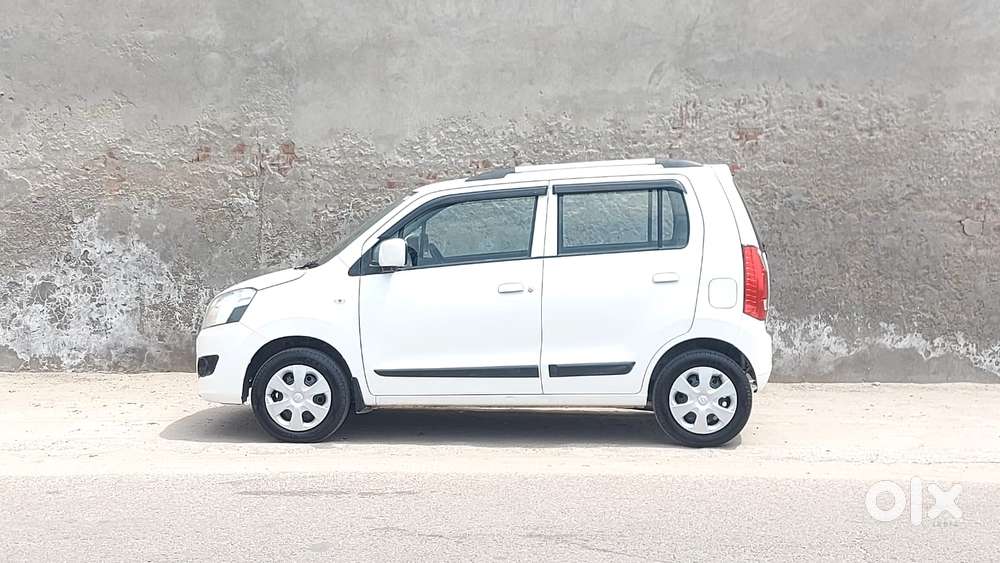 Maruti Suzuki Wagon R Vxi, 2014, Petrol