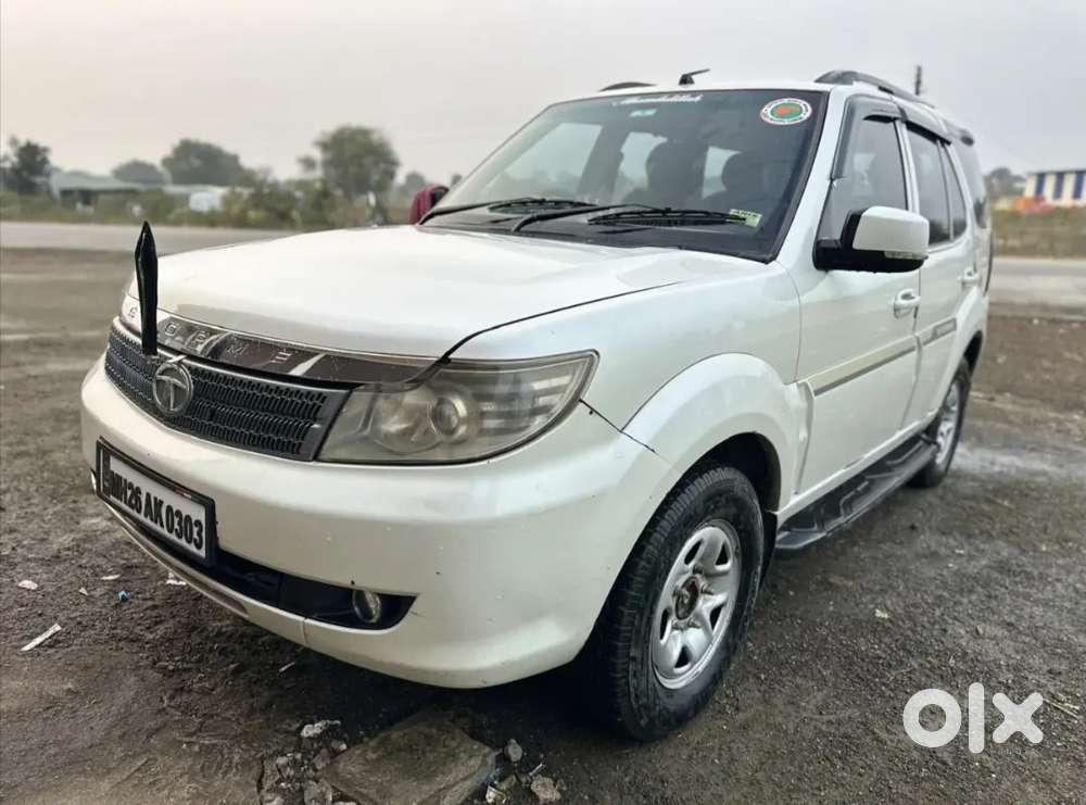 Tata Safari Storme 2013