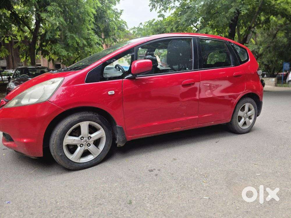 Honda Jazz 2011-2013 X, 2011, Cng & Hybrids