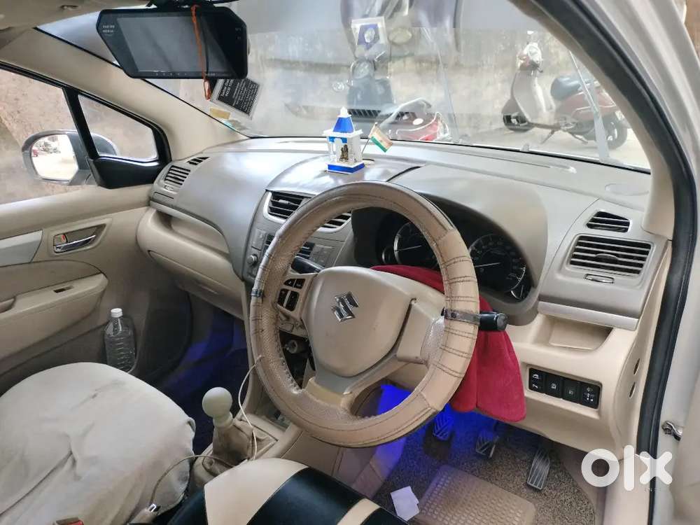Maruti Suzuki Ertiga 2017/nov Diesel 399000 Km Driven