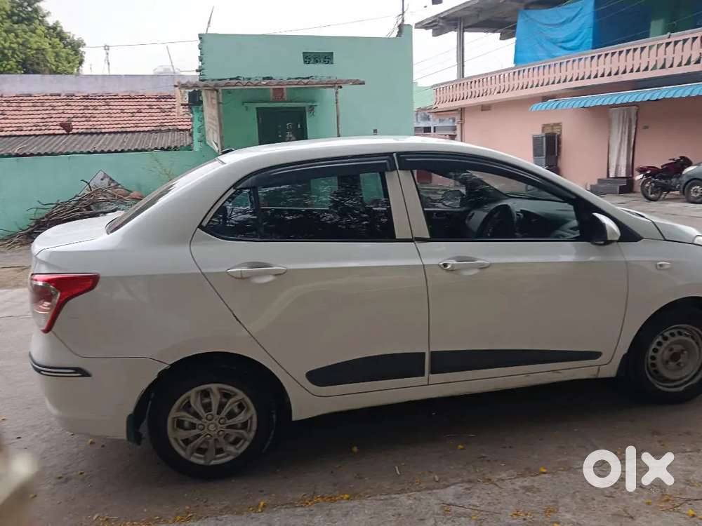 Hyundai Xcent 2016 Diesel 82000 Km Driven