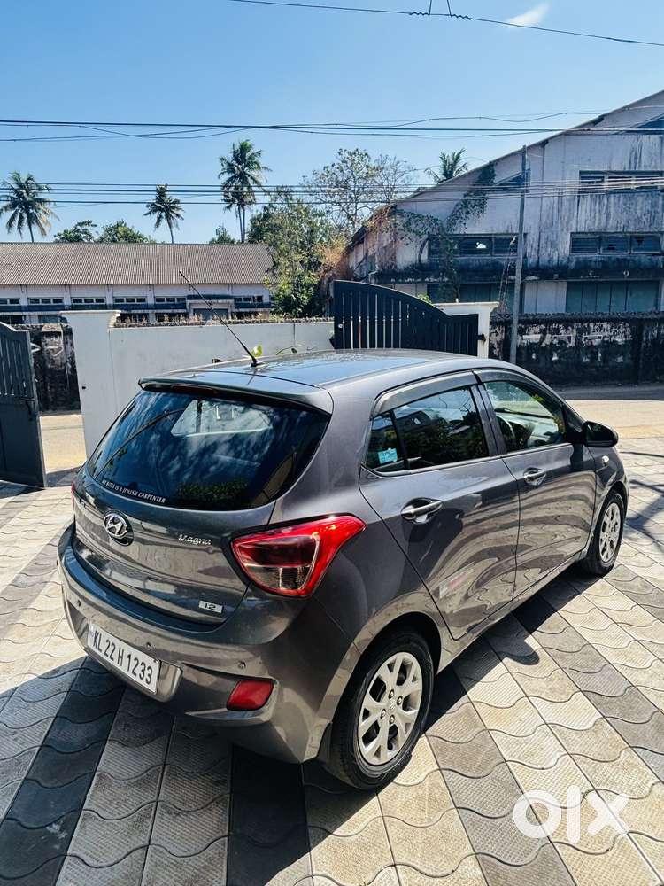 Hyundai Grand I10 Magna Blue Drive, 2015, Petrol