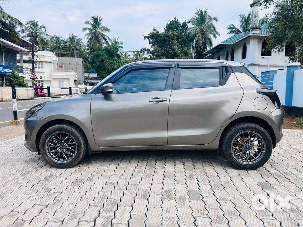 Maruti Suzuki Swift Vxi + Manual, 2020, Petrol