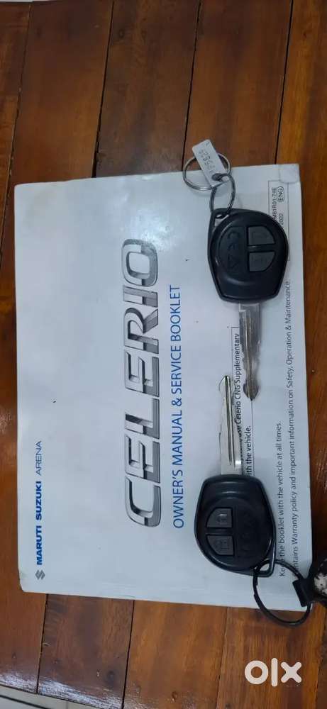 2022 December Celerio Zxi ,service Book Available , Company Service