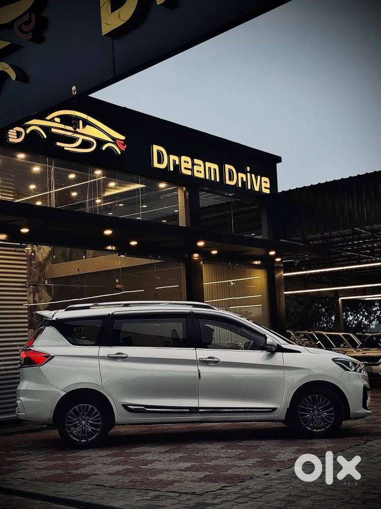 Maruti Suzuki Ertiga Zxi Plus Shvs, 2022, Petrol