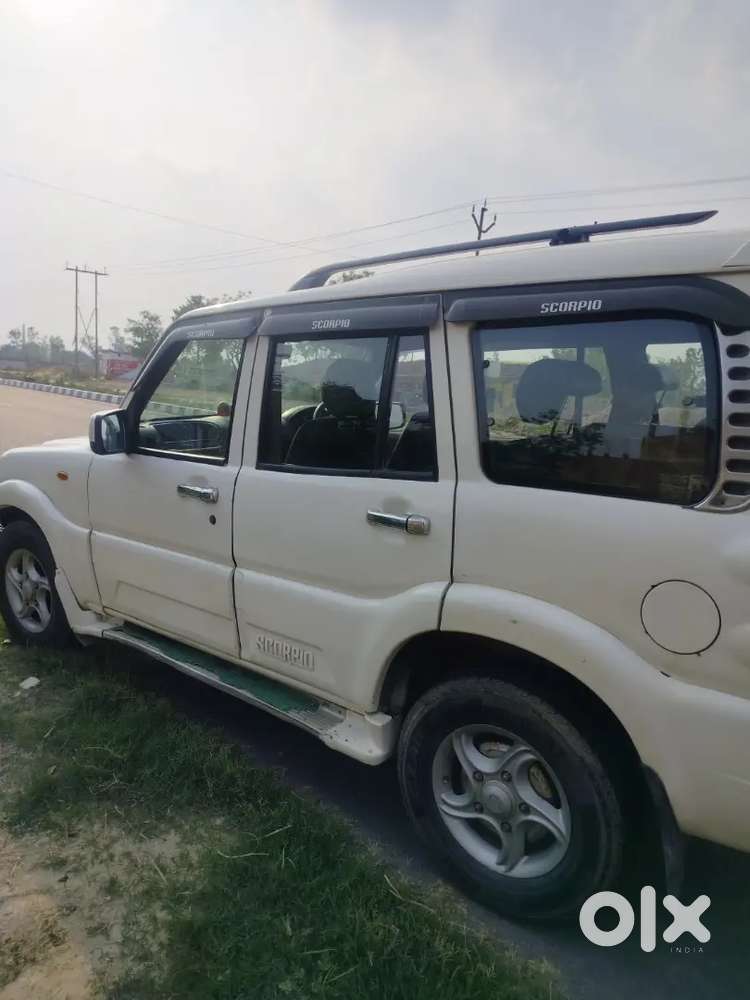 Mahindra Scorpio 2010 Diesel Manual 2nd Owner