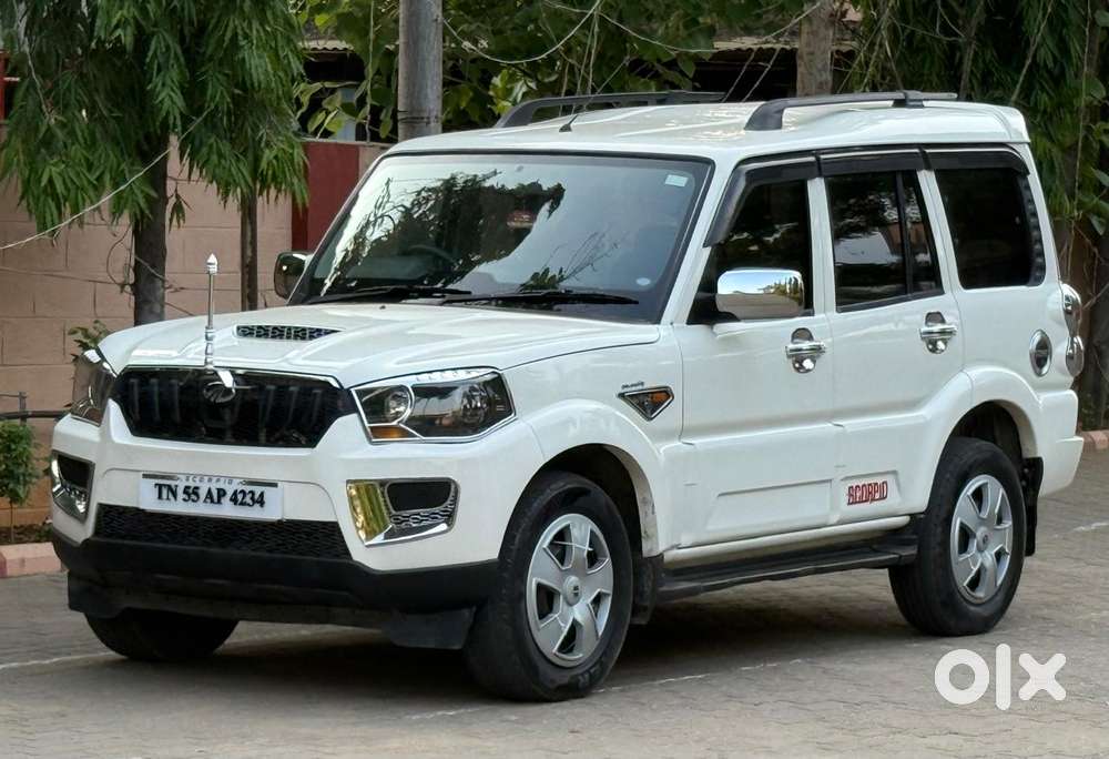 Mahindra Scorpio S6 Plus, 2016, Diesel