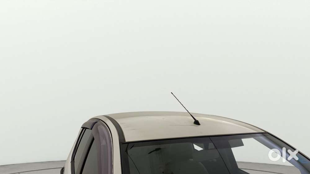 Maruti Suzuki Ritz Vxi, 2014, Petrol