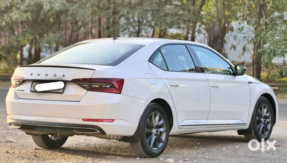 Skoda Superb [2020-ongoing] 1.8 Sportline, 2020, Petrol