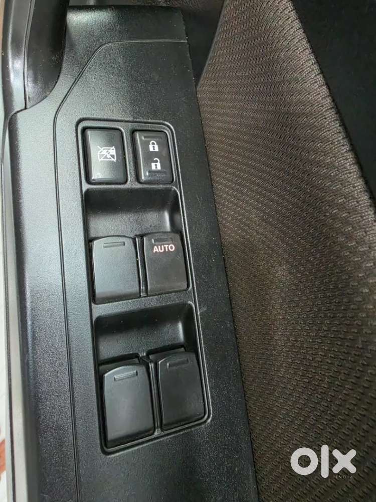 Toyota Urban Cruiser Cruiser Premium, 2021, Petrol