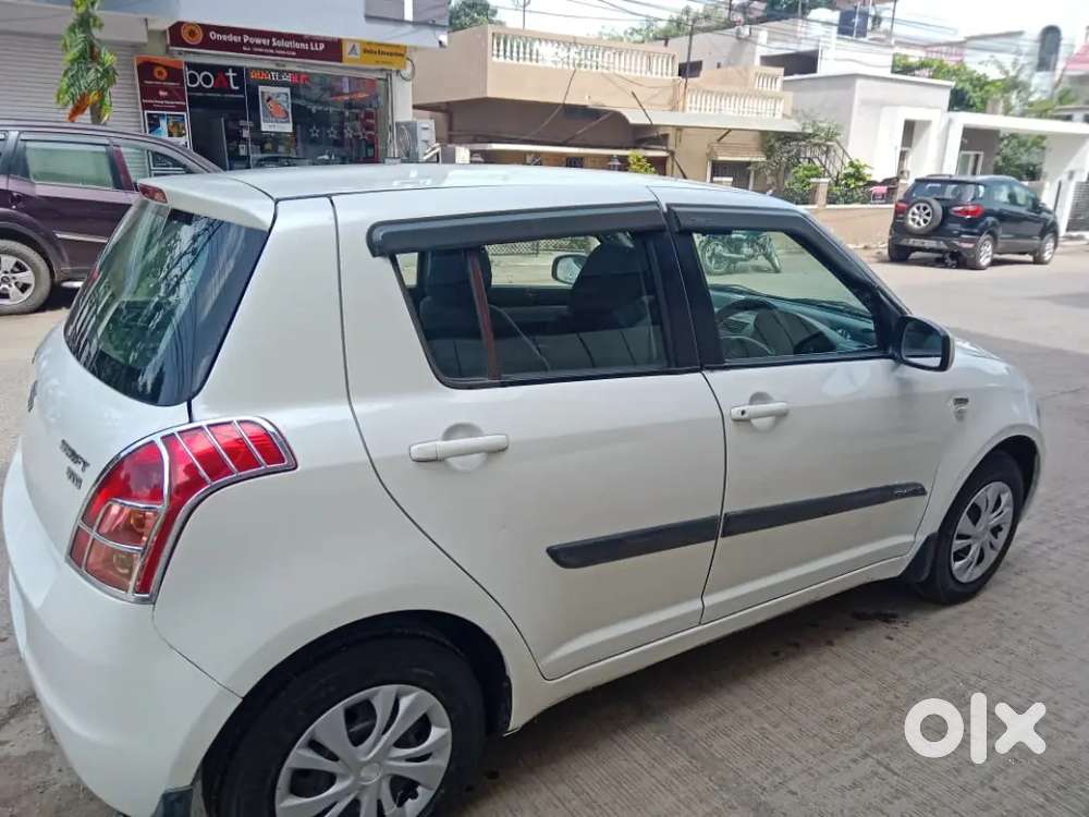 Maruti Suzuki Swift 2009 Diesel 100000 Km