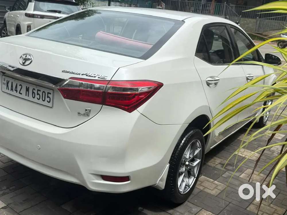 Toyota Corolla Altis Diesel 2015