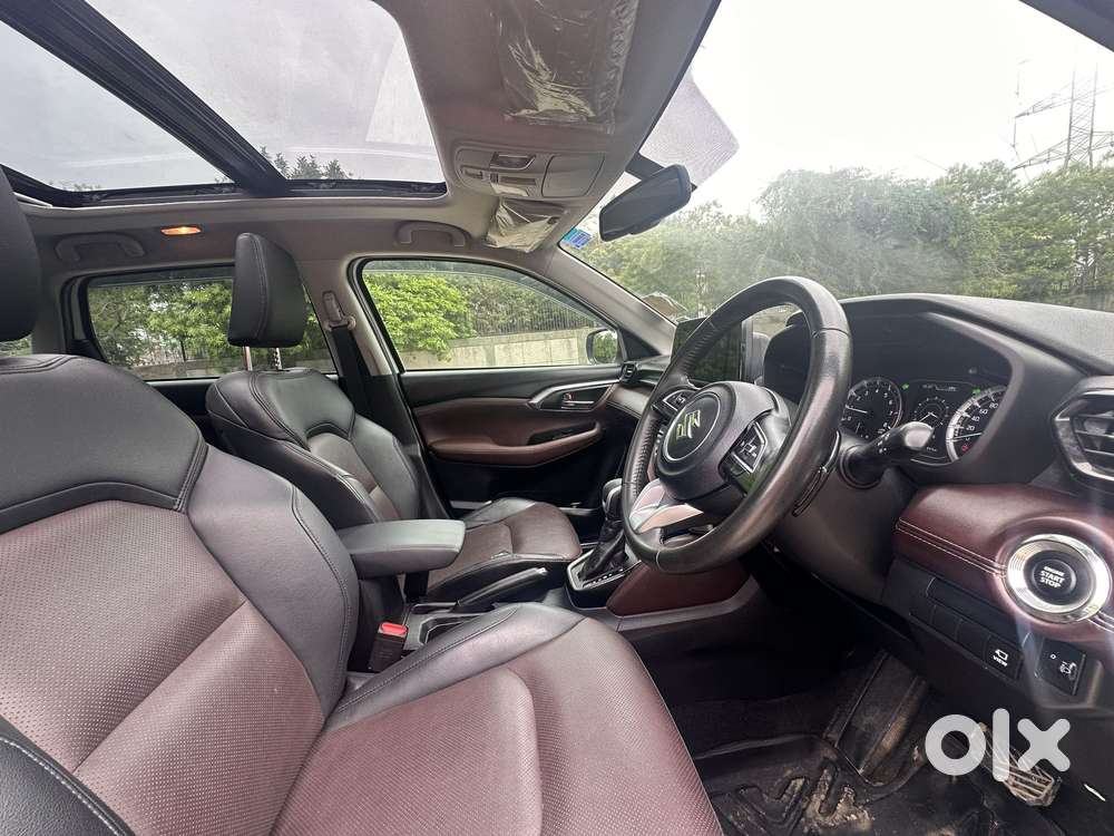 Maruti Suzuki Grand Vitara 1.5 Alpha Smart Hybrid At, 2022, Petrol