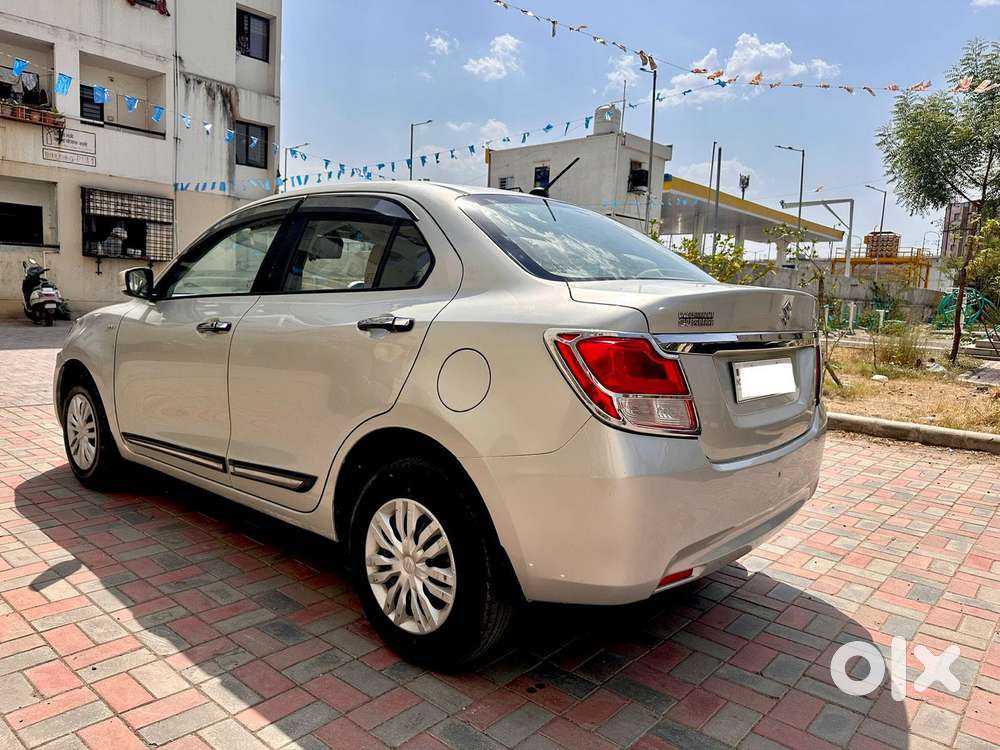 Maruti Suzuki Swift Dzire Vxi(o) Mt, 2018, Petrol