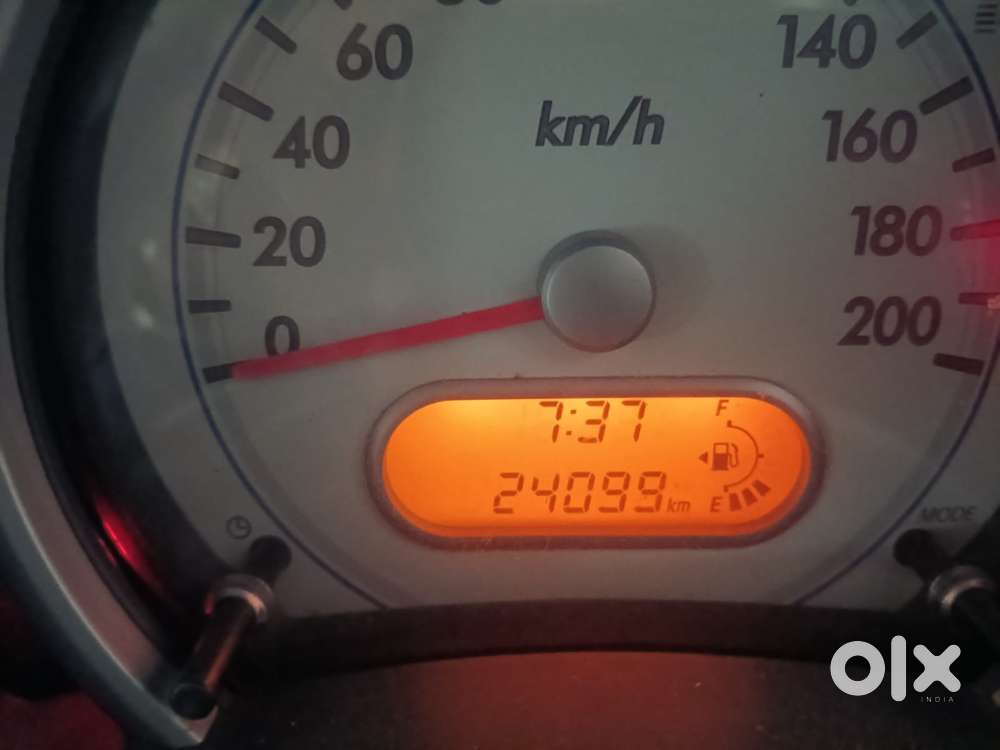 Maruti Suzuki Ritz Zxi Abs, 2013, Petrol