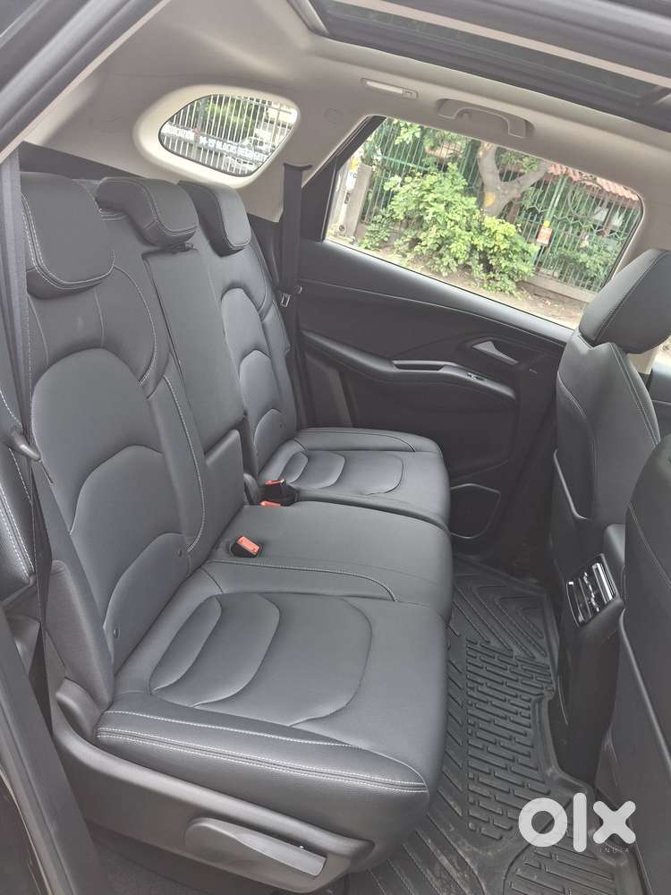 Mg Hector Blackstorm Cvt, 2025, Petrol