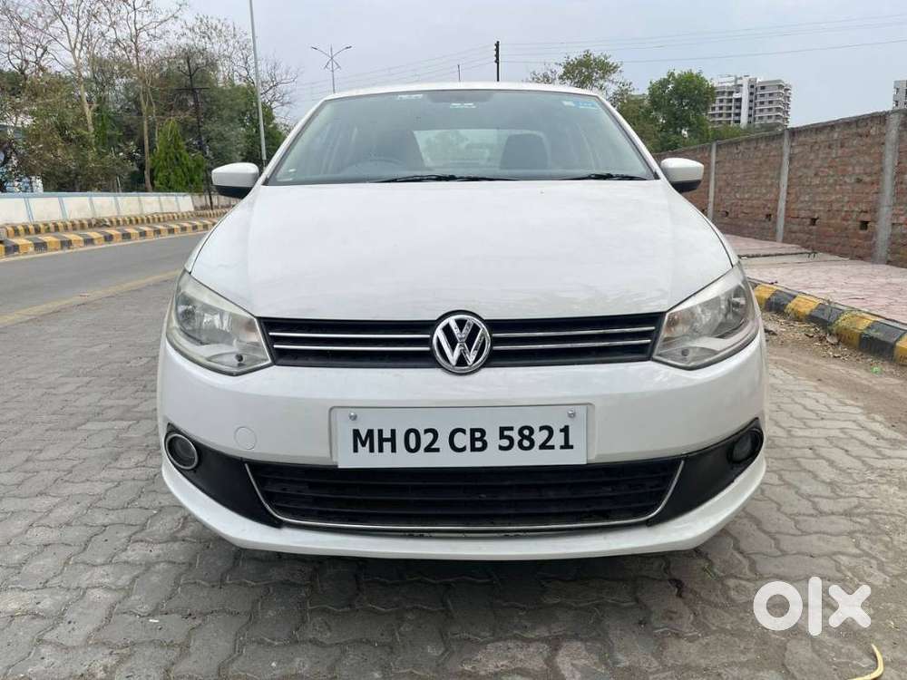 Volkswagen Vento 2010-2013 Petrol Highline, 2011, Petrol