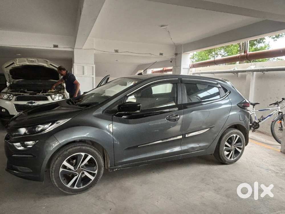 Tata Altroz Petrol 2022