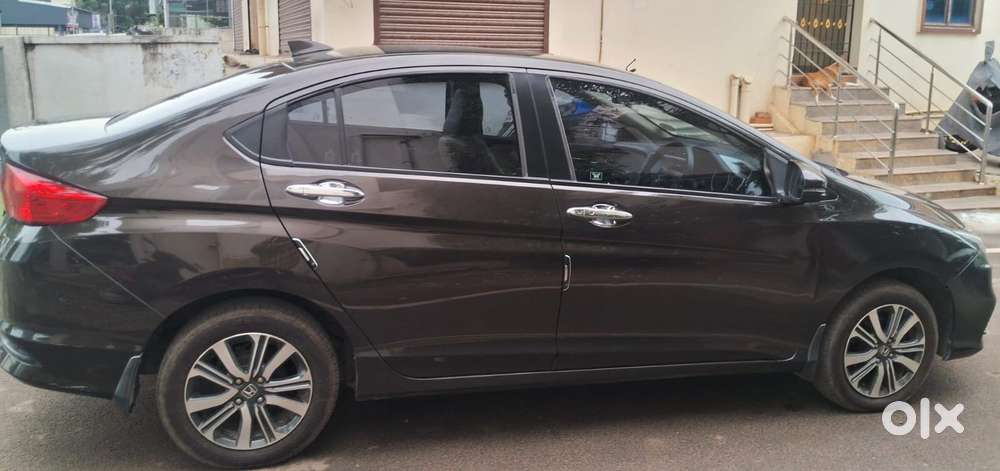 Honda City V Mt Exclusive, 2022, Petrol