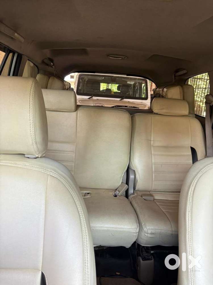Toyota Innova 2010 Diesel 101150 Km Driven
