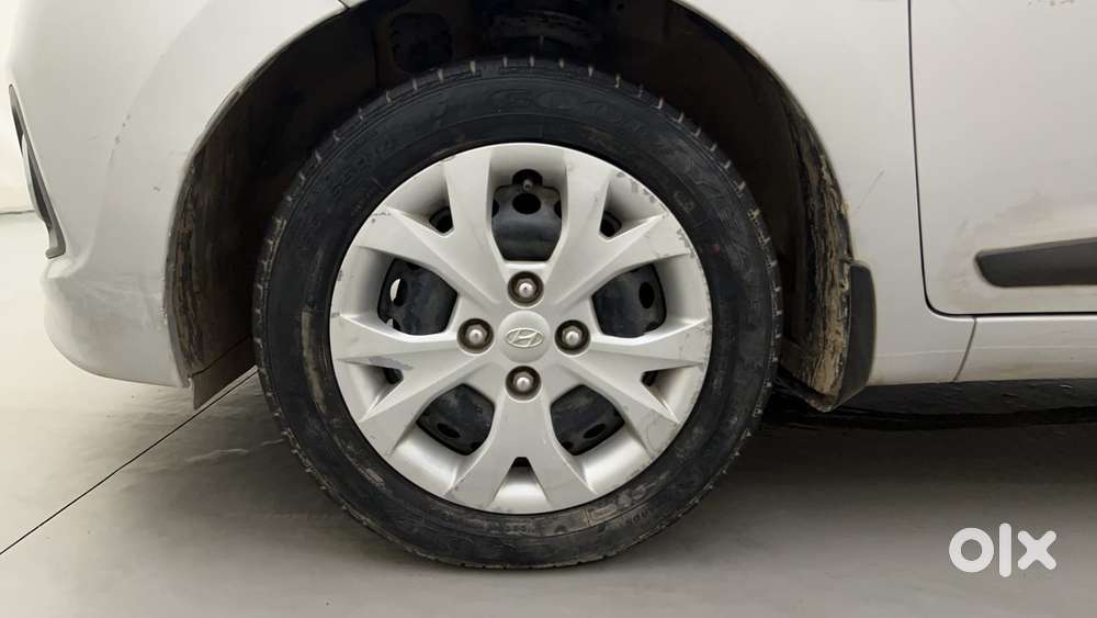 Hyundai Grand I10 1.2 Kappa Sportz, 2016, Petrol