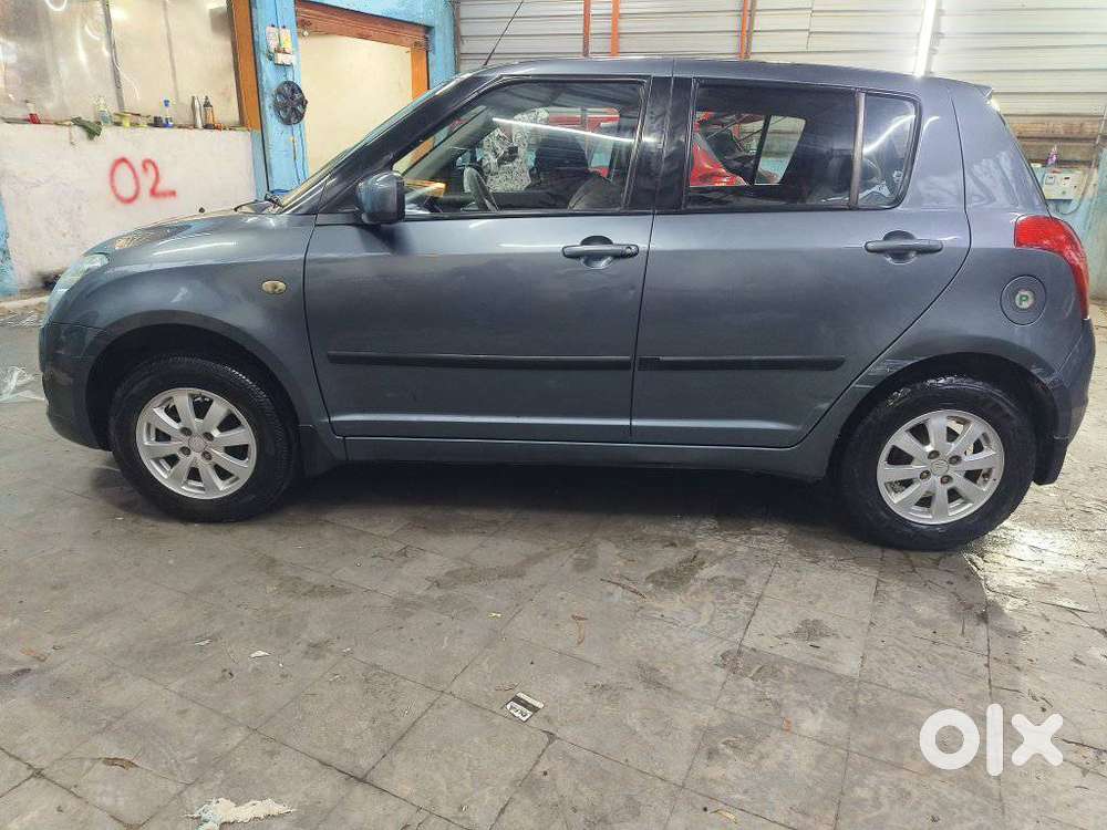 Maruti Suzuki Swift Zxi Bsiv, 2008, Petrol