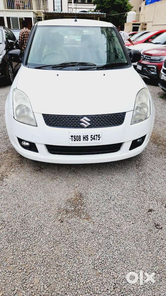 Maruti Suzuki Swift Dzire Tour Ldi, 2016, Diesel