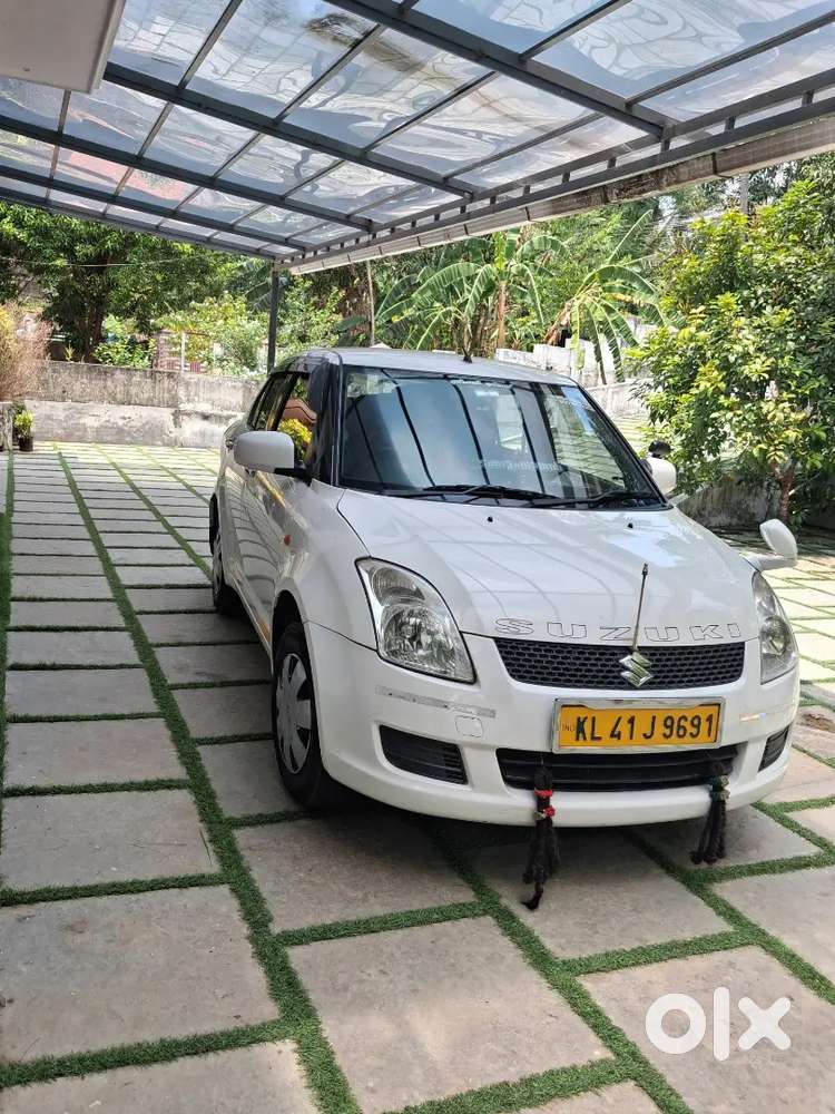 Maruti Suzuki Swift Dzire 2015