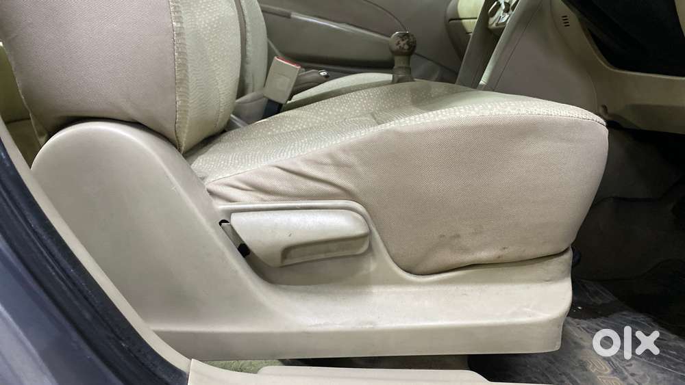 Maruti Suzuki Swift Dzire Vxi 1.2, 2014, Petrol