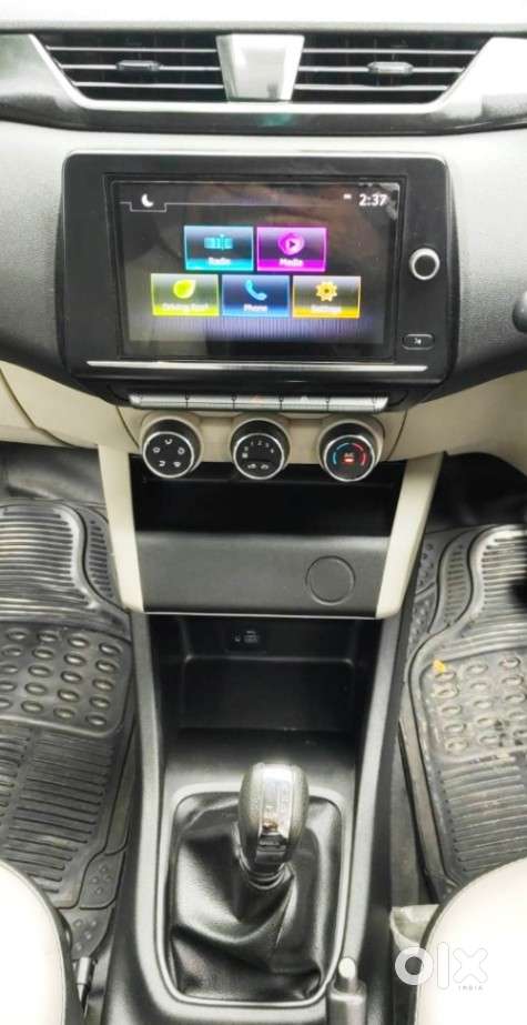 Renault Triber Rxt Easy-r Amt, 2021, Petrol