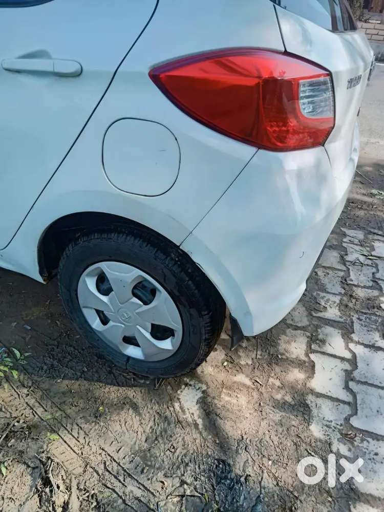 Tata Tiago Xt 2017