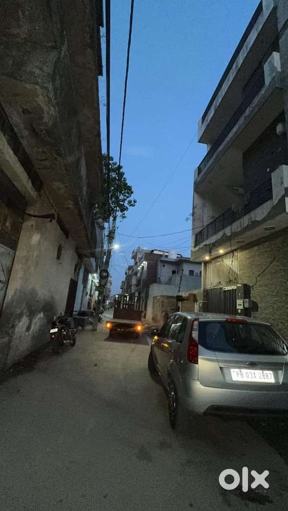 Ford Figo 2011 Diesel 84000 Km Driven