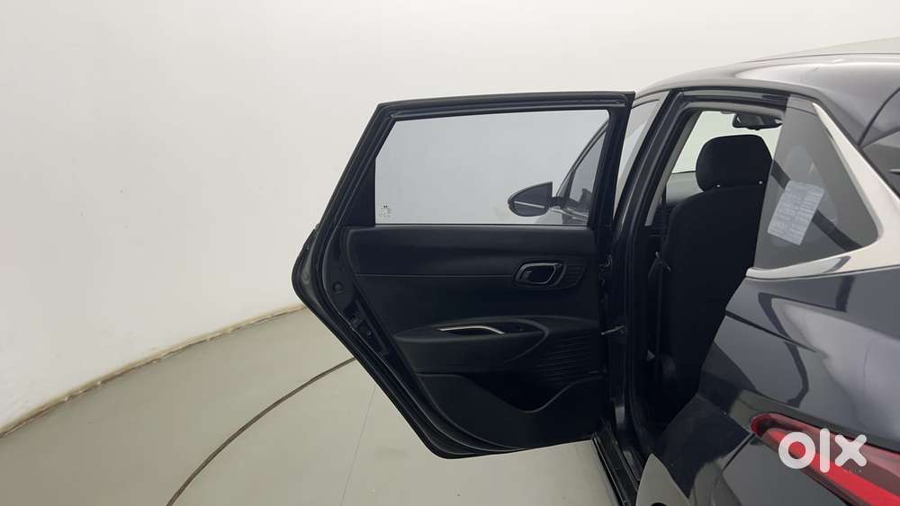 Hyundai New I20 1.2 Asta (o) Mt, 2022, Petrol