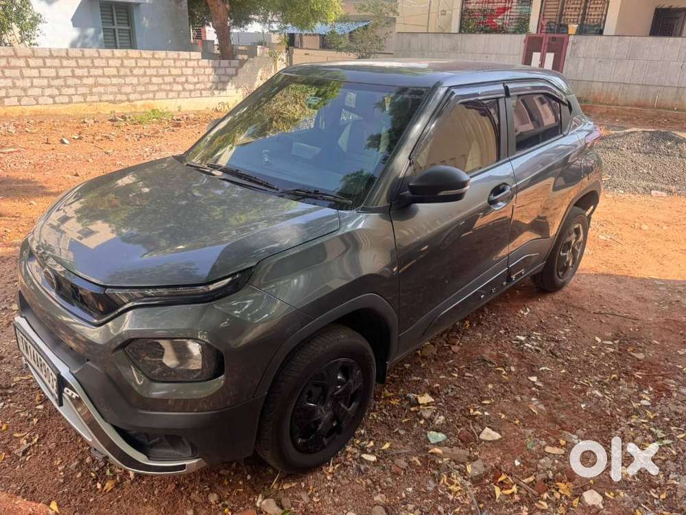 Tata Punch Pure 2025