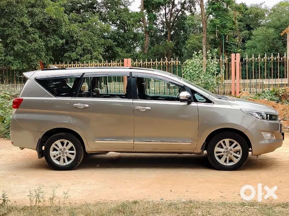 Toyota Innova Crysta 2018 Diesel Manual
