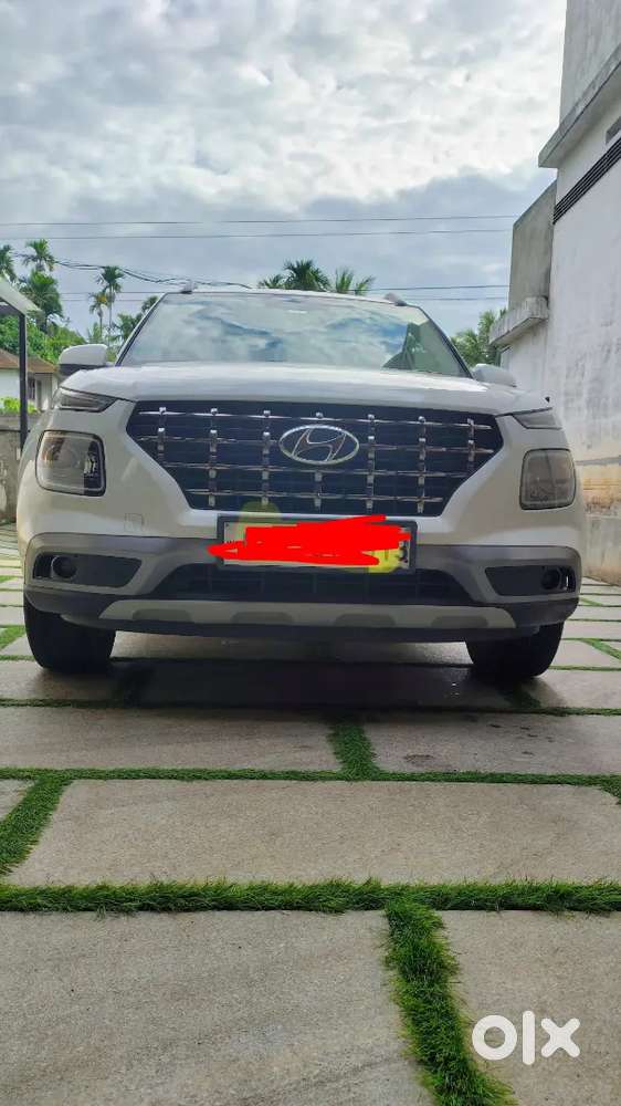 Venue Turbo Petrol Automatic