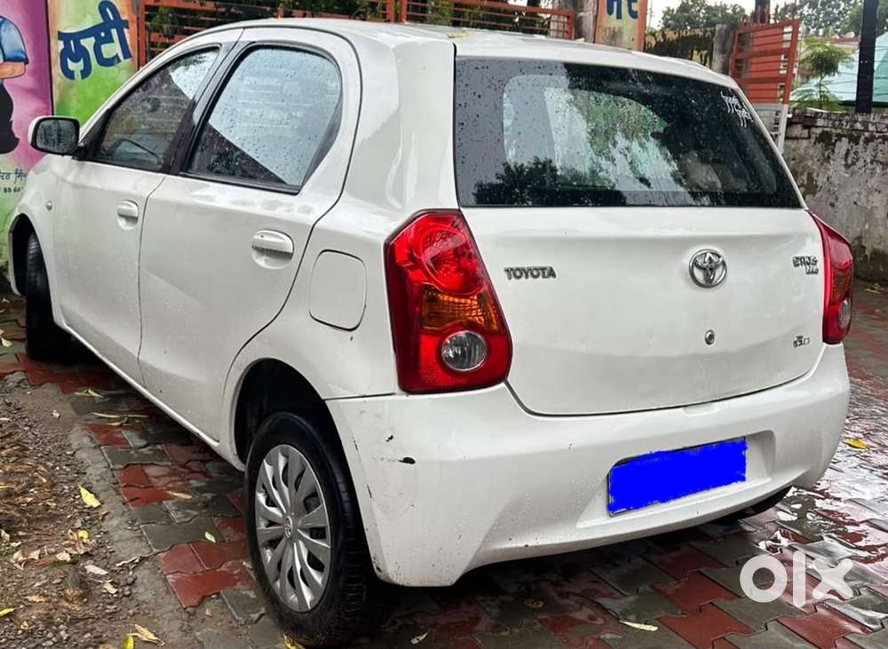 Toyota Etios Liva Gd 2012 Km Driven 367000