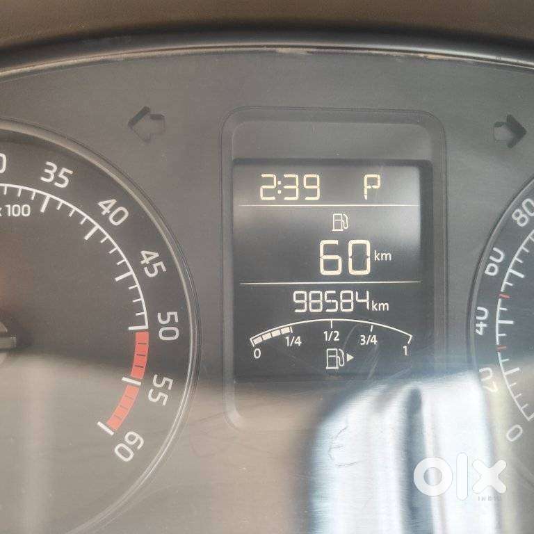 Skoda Rapid 1.6 Elegance Tdi At, 2015, Diesel